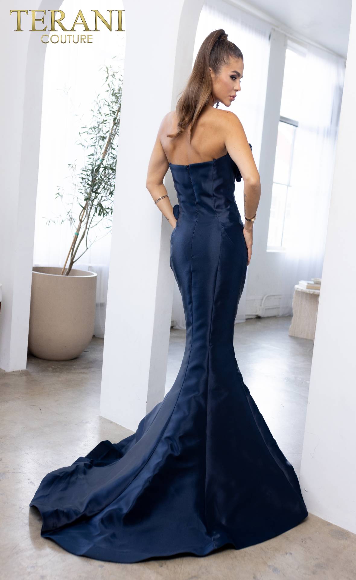 I Dress Cute Terani Couture 241E2512 Midnight Column Evening Gown - Image 3