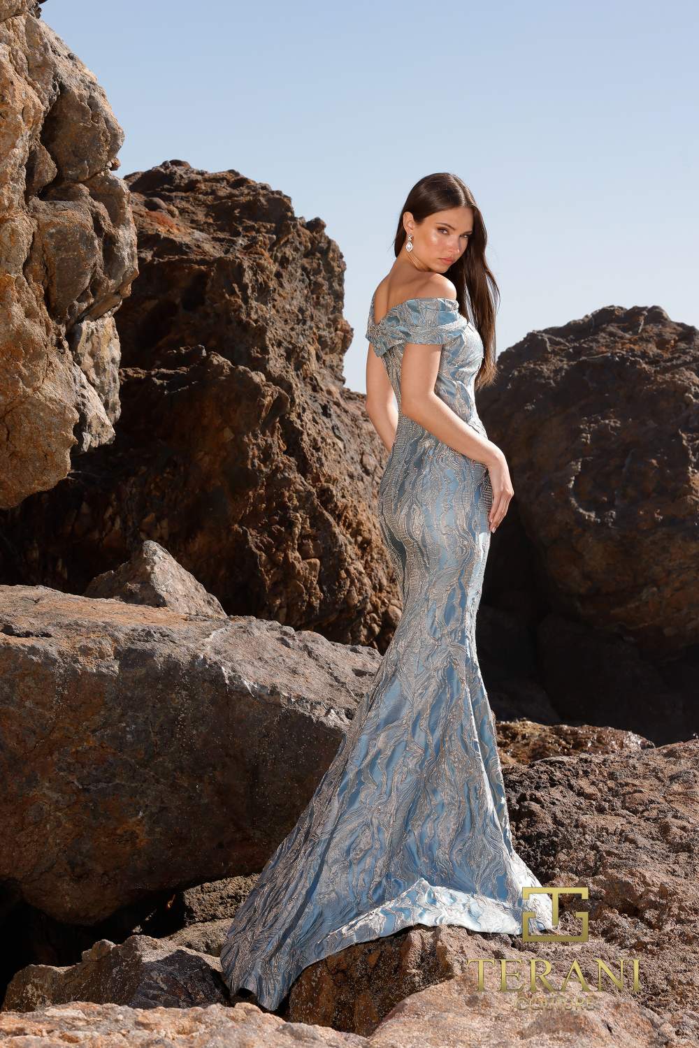 I Dress Cute Terani Couture 252M5520 Brocade Asymmetrical Neck Bodycon Gown - Image 3